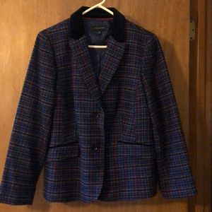 Talbots jack with velvet collar